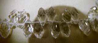 Glass Beads (Faceted Drop) *side drill (13 x 6mm) 15" Strand (approx 100 beads)